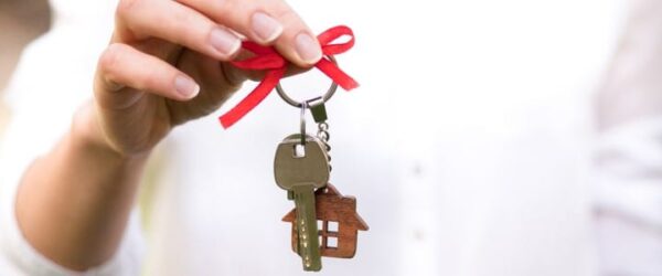 What You Need to Know About Co-Owning a Home Without Getting Married in Washington State